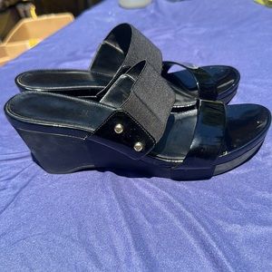 Lauren Ralph Lauren Rhianna Leather/ fabric open toe wedge sandals black 8.5